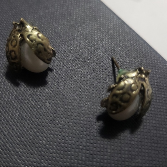 Vintage ladybug earrings - Picture 3 of 3
